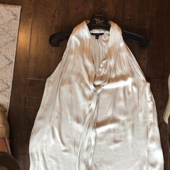 Ladies sleeveless blouse with attached scarf. Champagne colour Sz medium - Picture 7 of 9